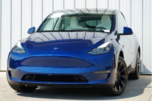 2023 Tesla Model Y Long Range Dual Motor All-Wheel Drive