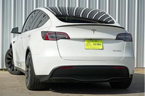 2022 Tesla Model Y Performance Dual Motor All-Wheel Drive