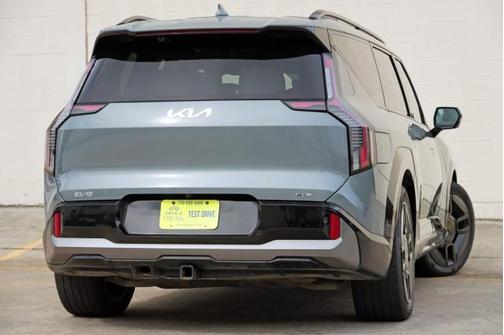 Iceberg Green 2024 Kia EV9 GT-Line