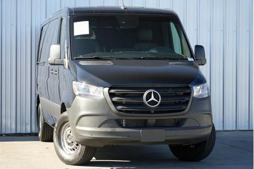 2024 Mercedes-Benz Sprinter 2500 Standard Roof