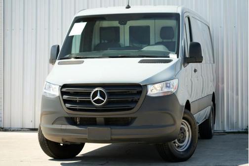 2024 Mercedes-Benz Sprinter 2500 Standard Roof