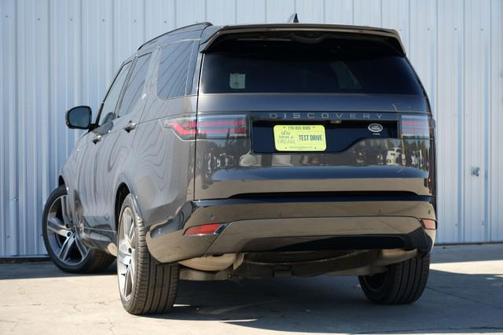 2022 Land Rover Discovery P360 HSE R-Dynamic