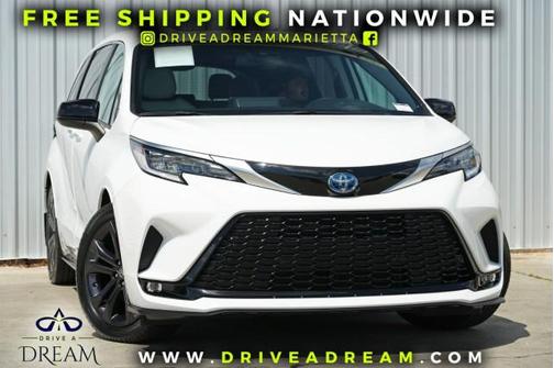 2021 Toyota Sienna XSE 7 Passenger
