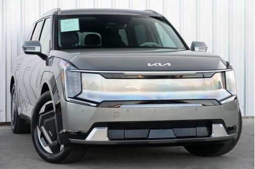 2024 Kia EV9 Land