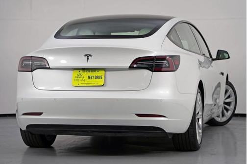 2021 Tesla Model 3 Standard Range Plus