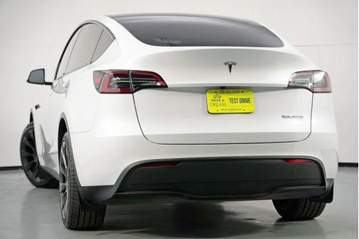 2023 Tesla Model Y Long Range Dual Motor All-Wheel Drive