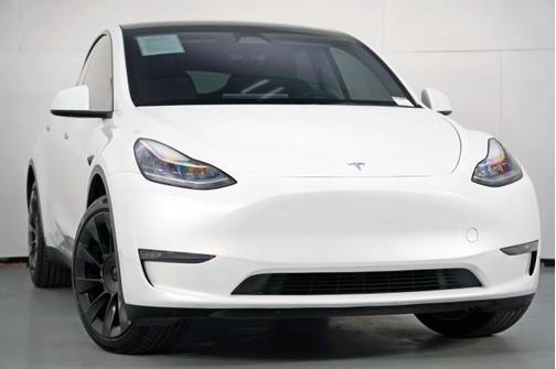 2023 Tesla Model Y Long Range Dual Motor All-Wheel Drive