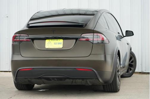 2022 Tesla Model X Dual Motor All-Wheel Drive