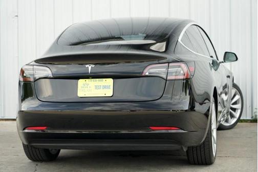 2019 Tesla Model 3 Standard Range Plus