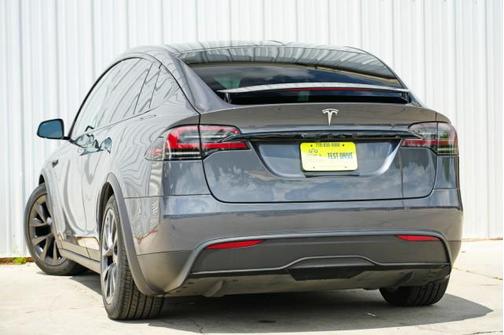 2022 Tesla Model X Dual Motor All-Wheel Drive