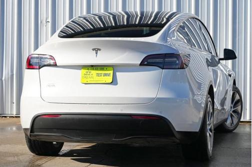 2021 Tesla Model Y Long Range Dual Motor All-Wheel Drive