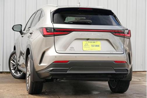 2025 Lexus NX 350h Premium