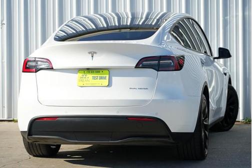2021 Tesla Model Y Long Range Dual Motor All-Wheel Drive