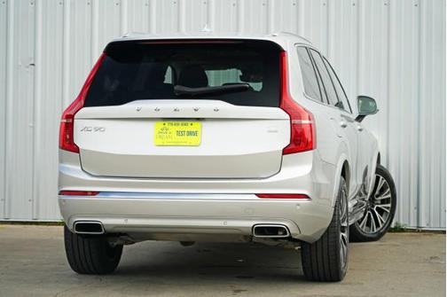 2021 Volvo XC90 Recharge Plug-In Hybrid T8 Inscription Expression 6 Passenger