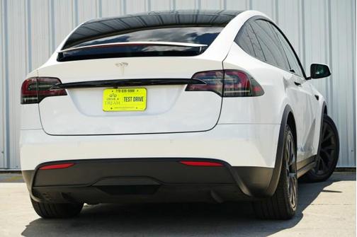 2023 Tesla Model X Standard Range