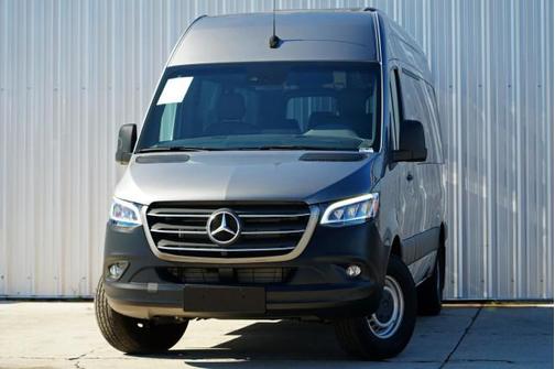 2024 Mercedes-Benz Sprinter 2500 Standard Roof