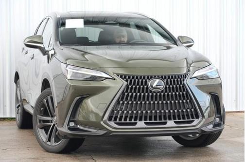 2023 Lexus NX 450h+ Luxury