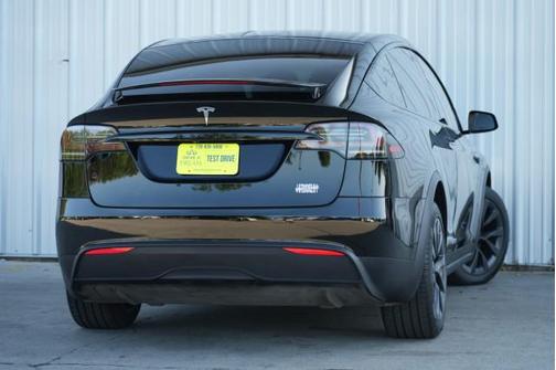 2022 Tesla Model X Plaid