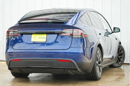 2022 Tesla Model X Dual Motor All-Wheel Drive