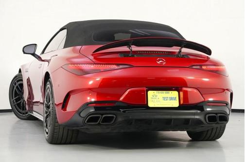 MANUFAKTUR Patagonia Red Metallic 2022 Mercedes-Benz AMG SL 55 Base