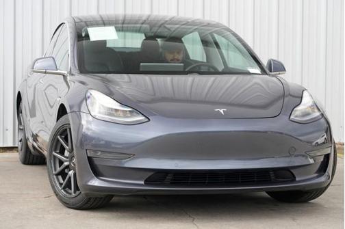 2020 Tesla Model 3 Standard Range Plus