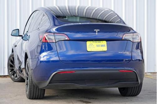 2021 Tesla Model Y Long Range Dual Motor All-Wheel Drive