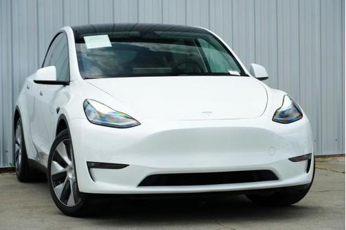 2023 Tesla Model Y Long Range Dual Motor All-Wheel Drive