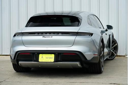 2023 Porsche Taycan Cross Turismo 4