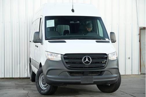 2021 Mercedes-Benz Sprinter 2500 Standard Roof