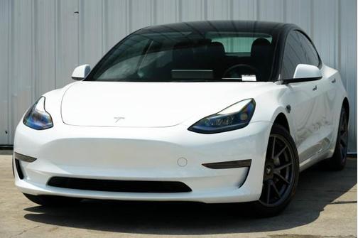 2023 Tesla Model 3 Standard Range