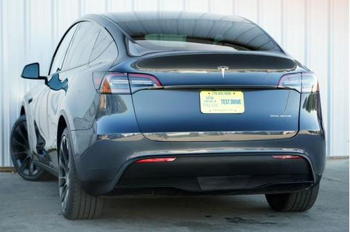 2021 Tesla Model Y Long Range Dual Motor All-Wheel Drive