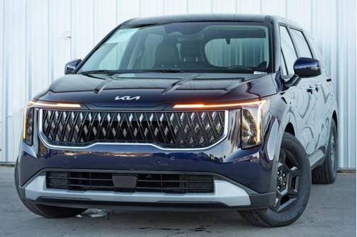 2025 Kia Carnival LXS
