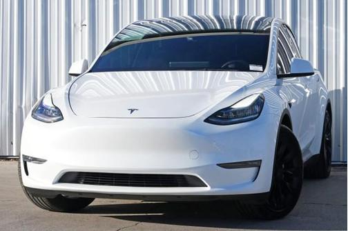 2023 Tesla Model Y Long Range Dual Motor All-Wheel Drive