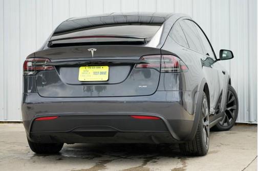 2022 Tesla Model X Plaid Tri Motor All-Wheel Drive