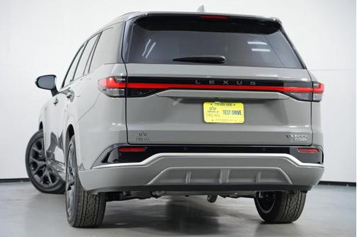 Incognito 2025 Lexus TX 500h F SPORT Premium