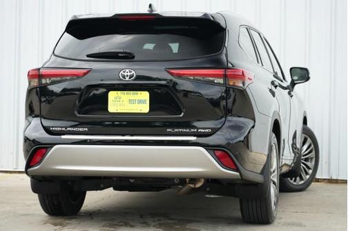 2021 Toyota Highlander Platinum