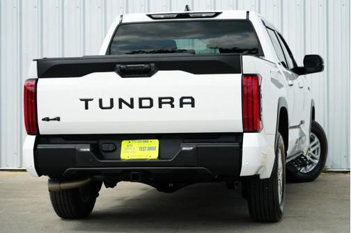 2024 Toyota Tundra SR5