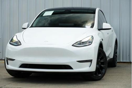 2023 Tesla Model Y Long Range Dual Motor All-Wheel Drive