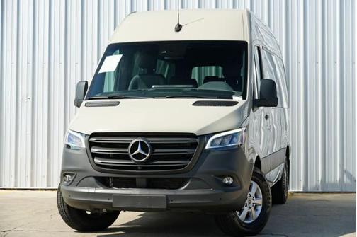2024 Mercedes-Benz Sprinter 2500 Standard Roof
