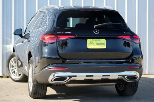 2023 Mercedes-Benz GLC 300 4MATIC