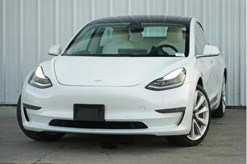 2019 Tesla Model 3 Standard Range Plus