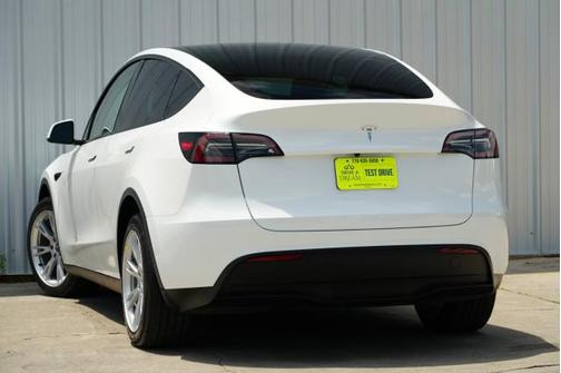 2023 Tesla Model Y Long Range Dual Motor All-Wheel Drive