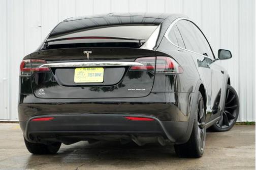 2020 Tesla Model X Long Range Plus Dual Motor All-Wheel Drive