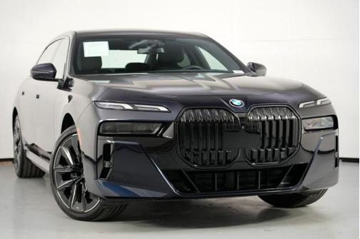 2023 BMW 740 i