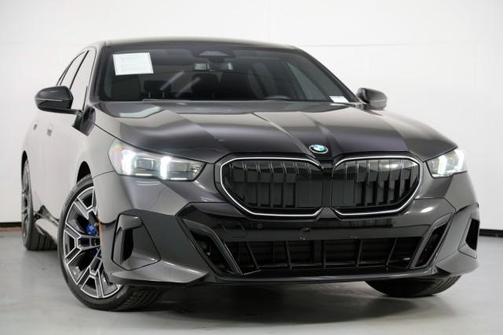 2026 BMW 530 530i w/ M Sport Package