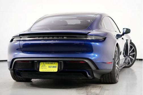2020 Porsche Taycan Turbo