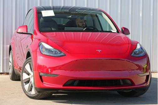 2022 Tesla Model Y Long Range Dual Motor All-Wheel Drive