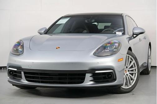 2018 Porsche Panamera 4