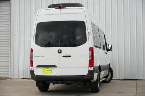 2023 Mercedes-Benz Sprinter 2500 Standard Roof