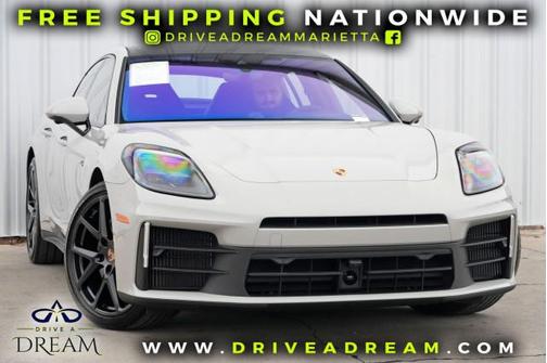 2025 Porsche Panamera 4